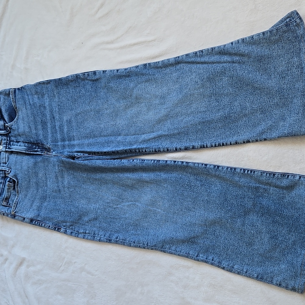 Good American Good Waist Pallazzo Jeans